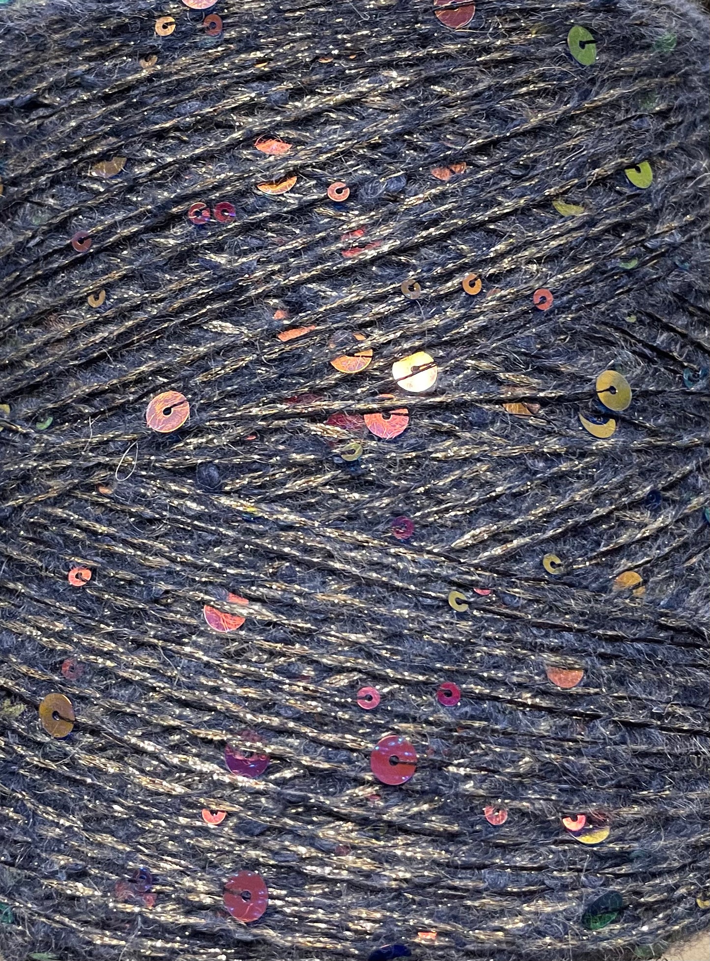 MERINO/SILKKI/LUREX/PALJETTI